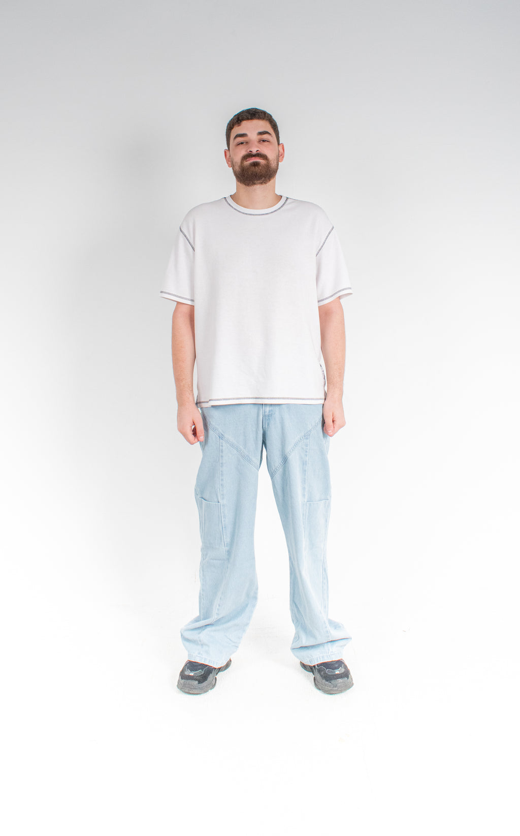 Alienated-icefade washed denim