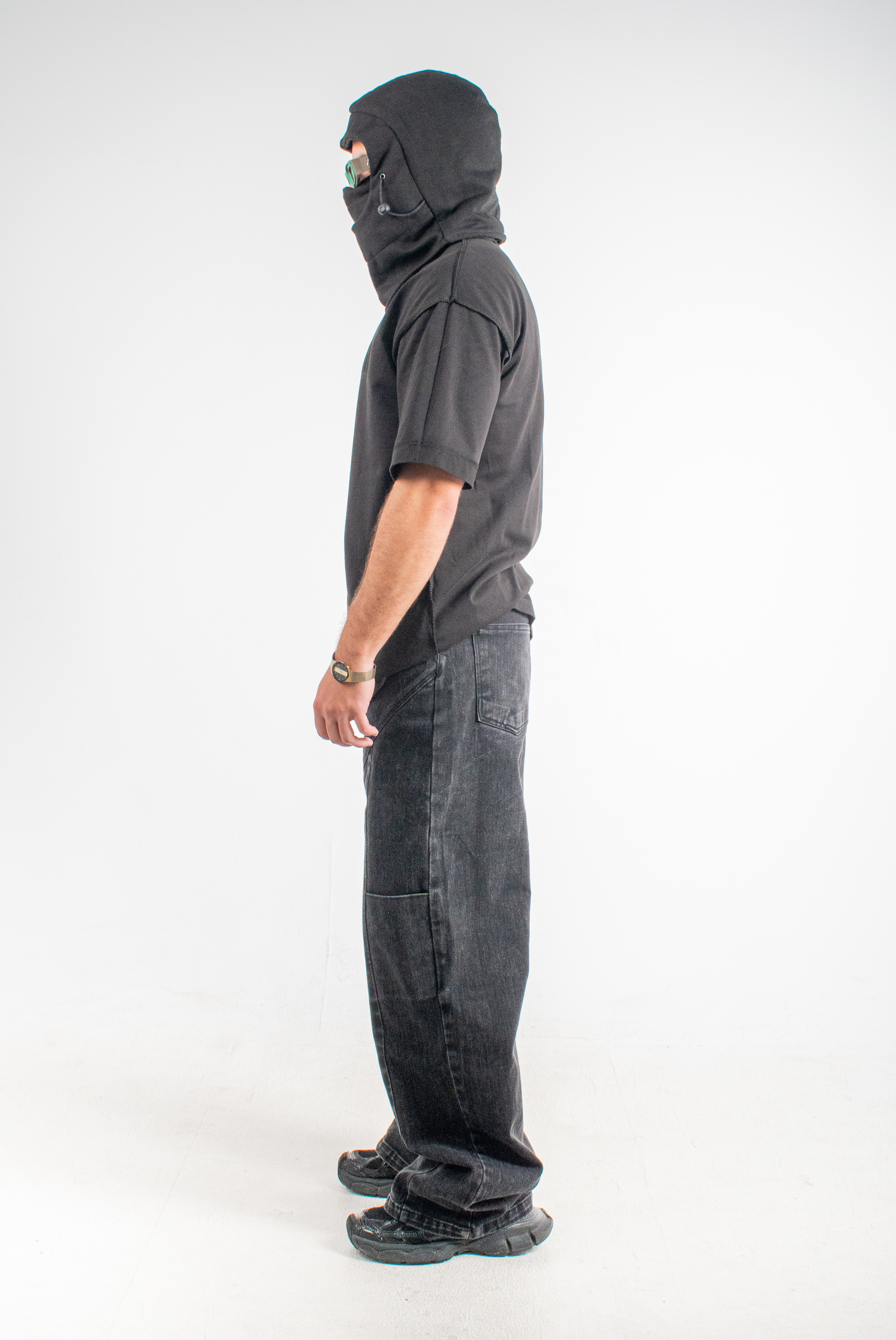 Alienated-blackout washed denim