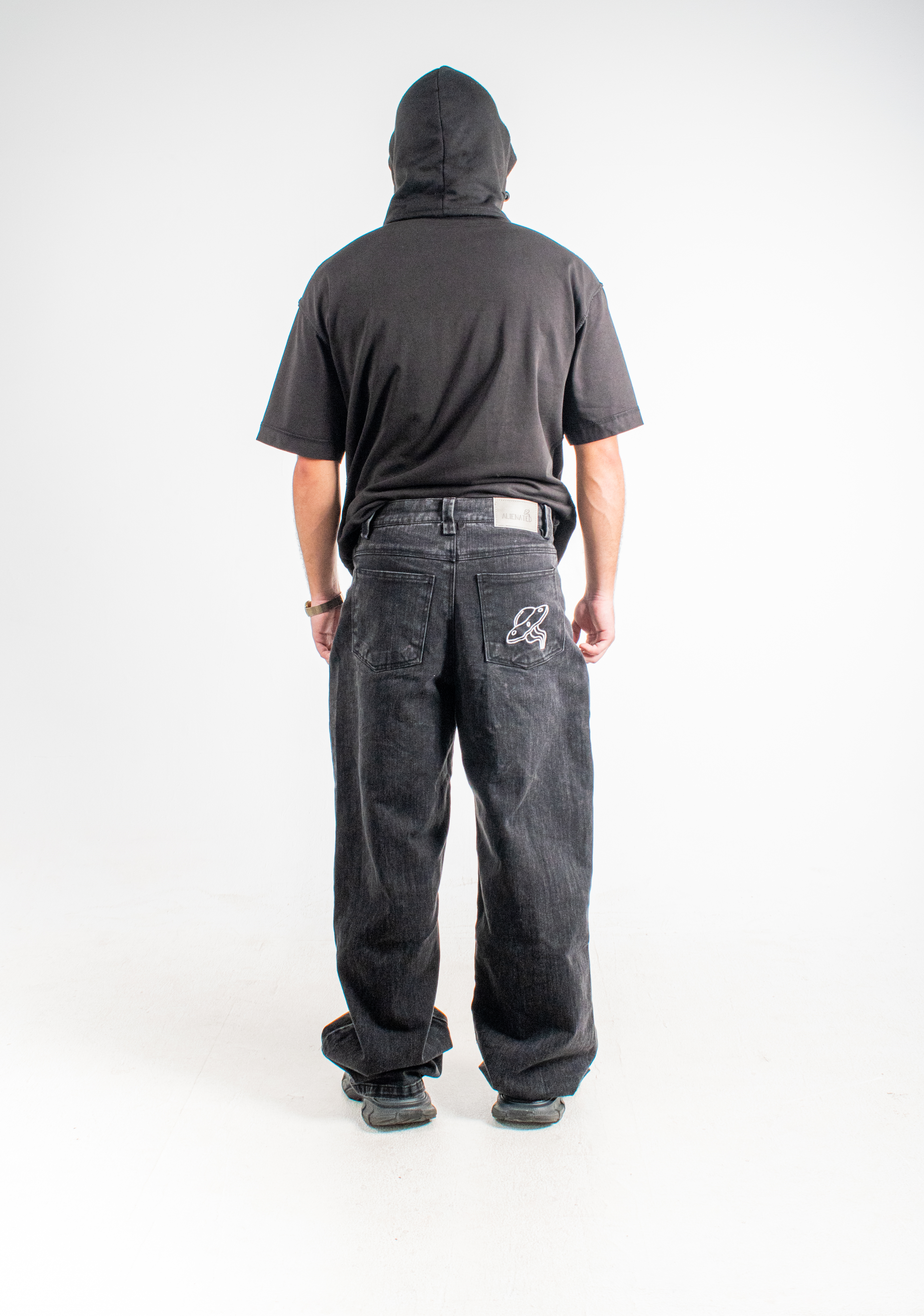 Alienated-blackout washed denim